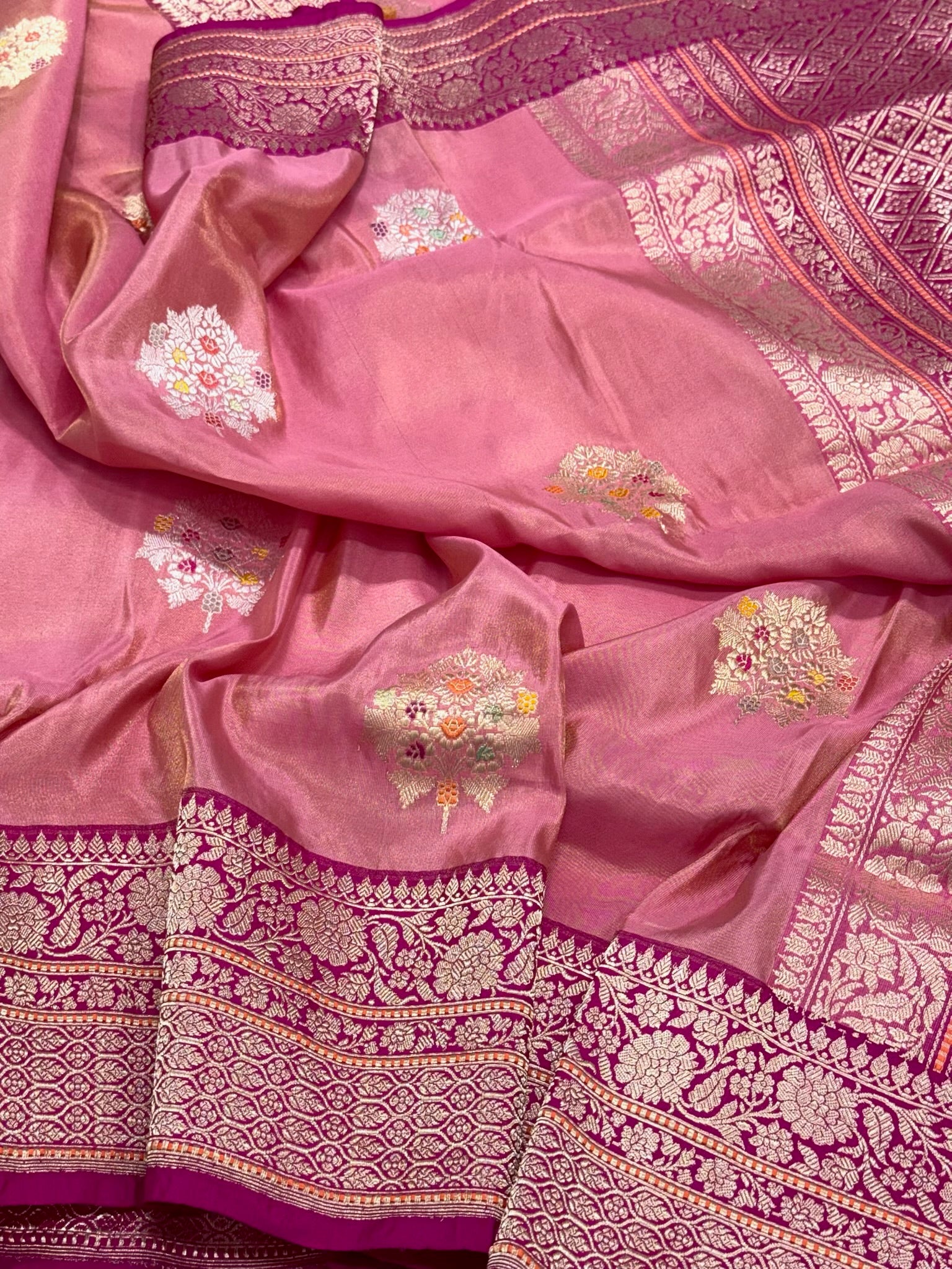 Onion Pink Pure Katan Tissue Silk | Kadhwa + Kadhiyal Technique | Handwoven Banarasi Saree - Drape Yourself In Luxury