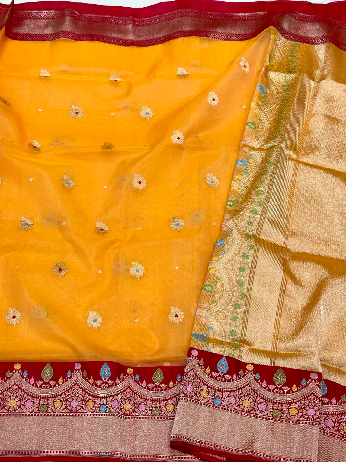 Orange Pure Kora Silk Saree - Pure Mulberry Silk Handwoven Banarasi Silk Saree | Kadhwa Weave