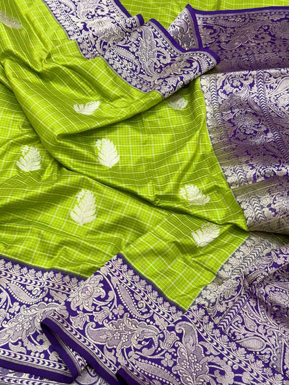 Green Handwoven Banarasi Checks Saree | Pure Mulberry Katan Silk - Contemporary Kadhwa Banarasi Saree