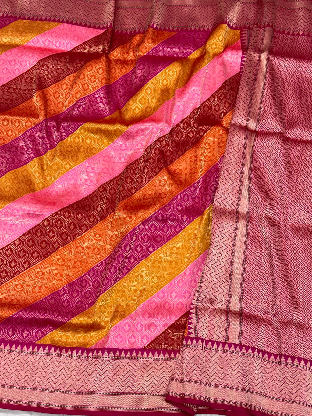 Pink Pure Katan Silk Handwoven Banarasi Saree |Rangkaat|