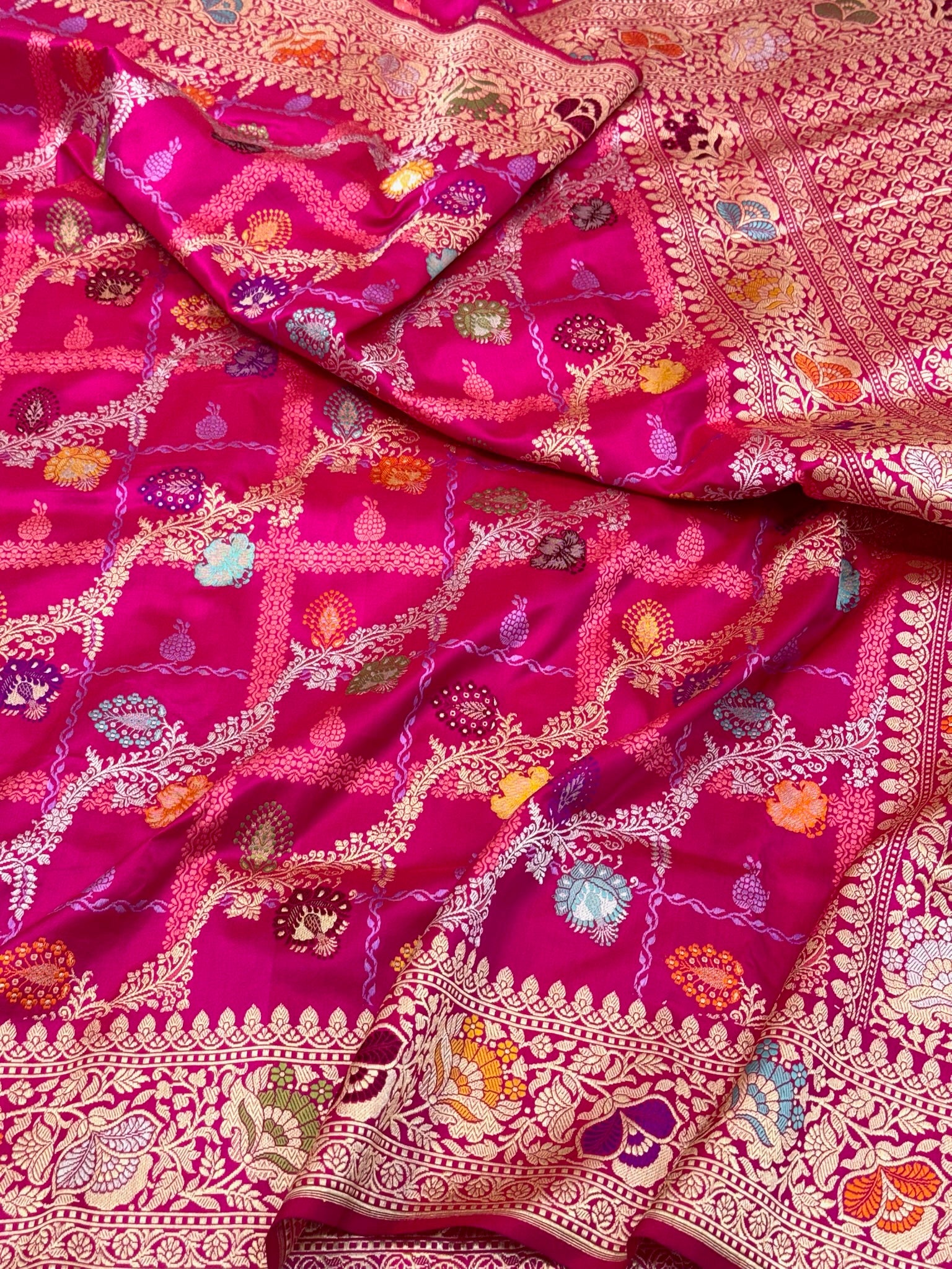 Pink Pure Katan Silk Handwoven Banarasi Saree