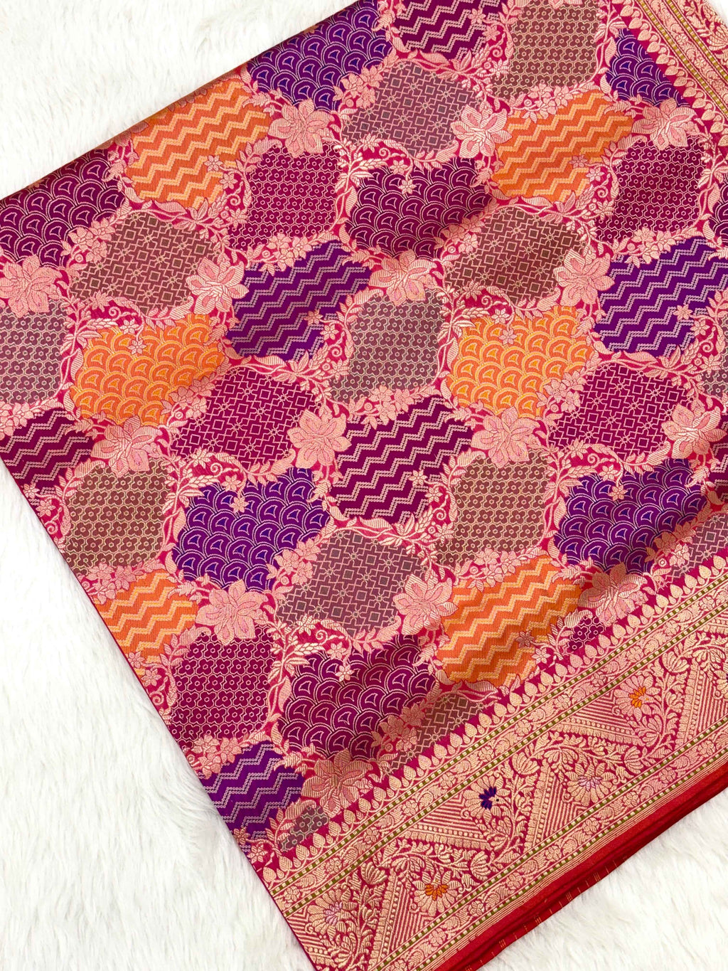 Red Pure Mulberry Katan Silk Handwoven Banarasi Saree - Rangkaat