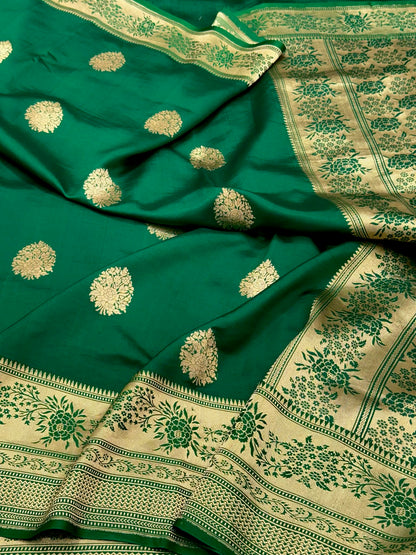 Bottle Green Pure Raw Mango Silk | Kadhwa Technique | Handwoven Banarasi Saree - Soft Drape Lightweight