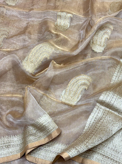 Molten Gold Pure Tissue Silk Handwoven Banarasi Saree | Kadhwa Ektara Weave | Pure Silk Vintage Banarasi Saree
