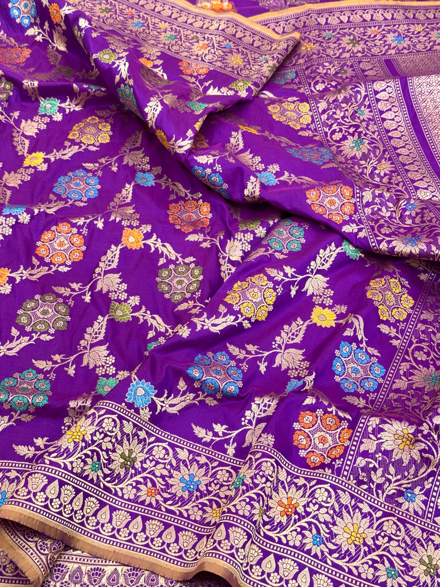Purple Pure Katan Silk Handwoven Banarasi Saree |Kadhuwa|