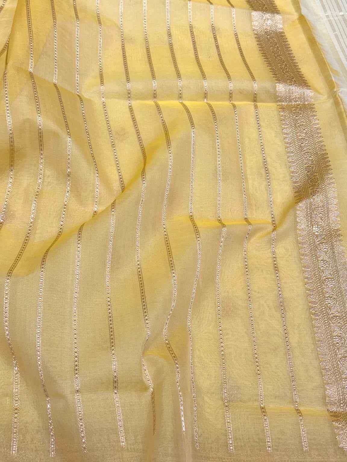 Pastel Yellow Pure Kora Silk & Pure Mulberry Silk Banarasi Saree - Kadhwa Technique