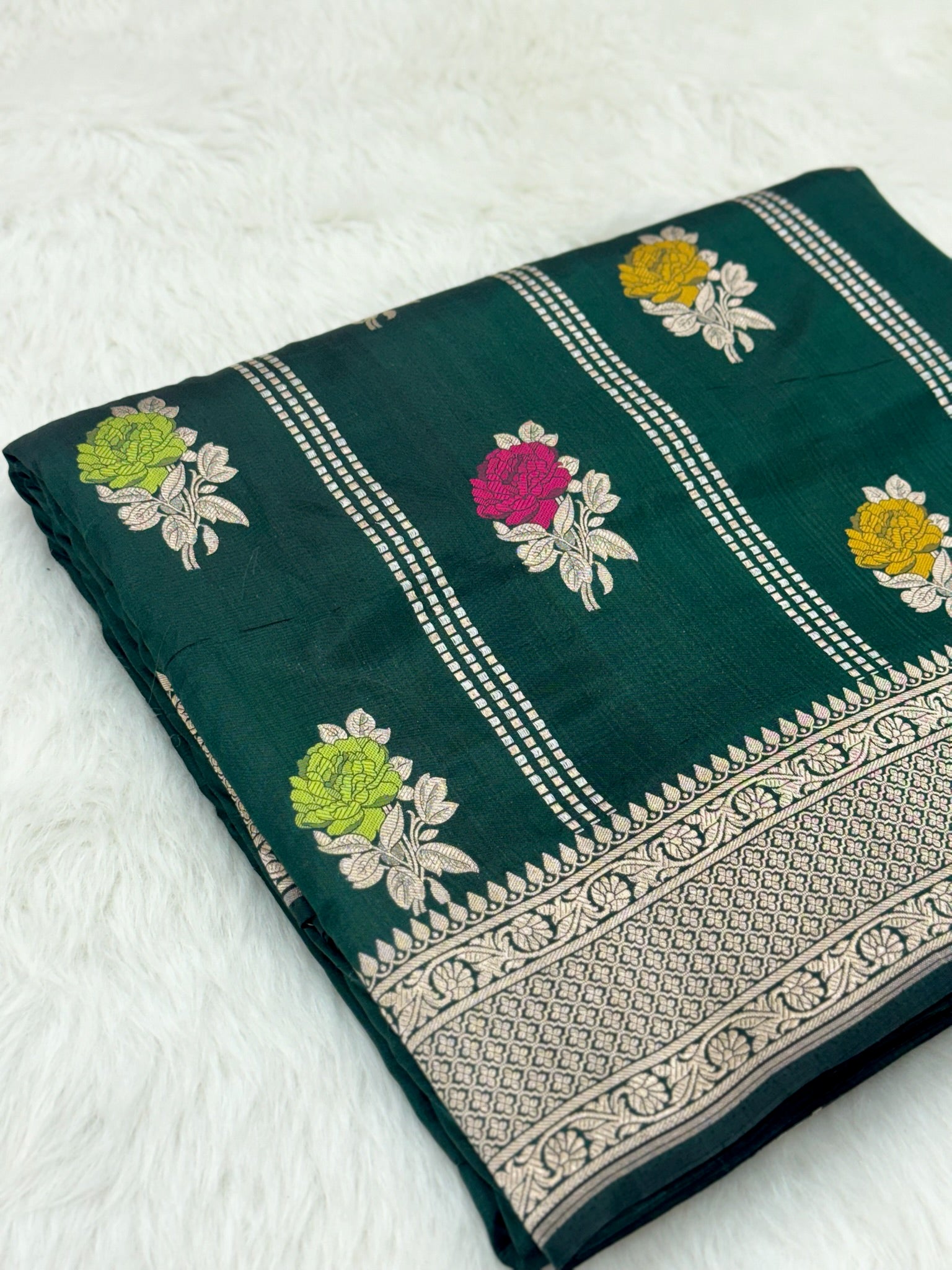Bottle Green Pure Mulberry Katan Silk Banarasi Handloom Saree
