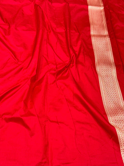 Magenta Pure Mulberry Katan Silk Handloom Banarasi Saree