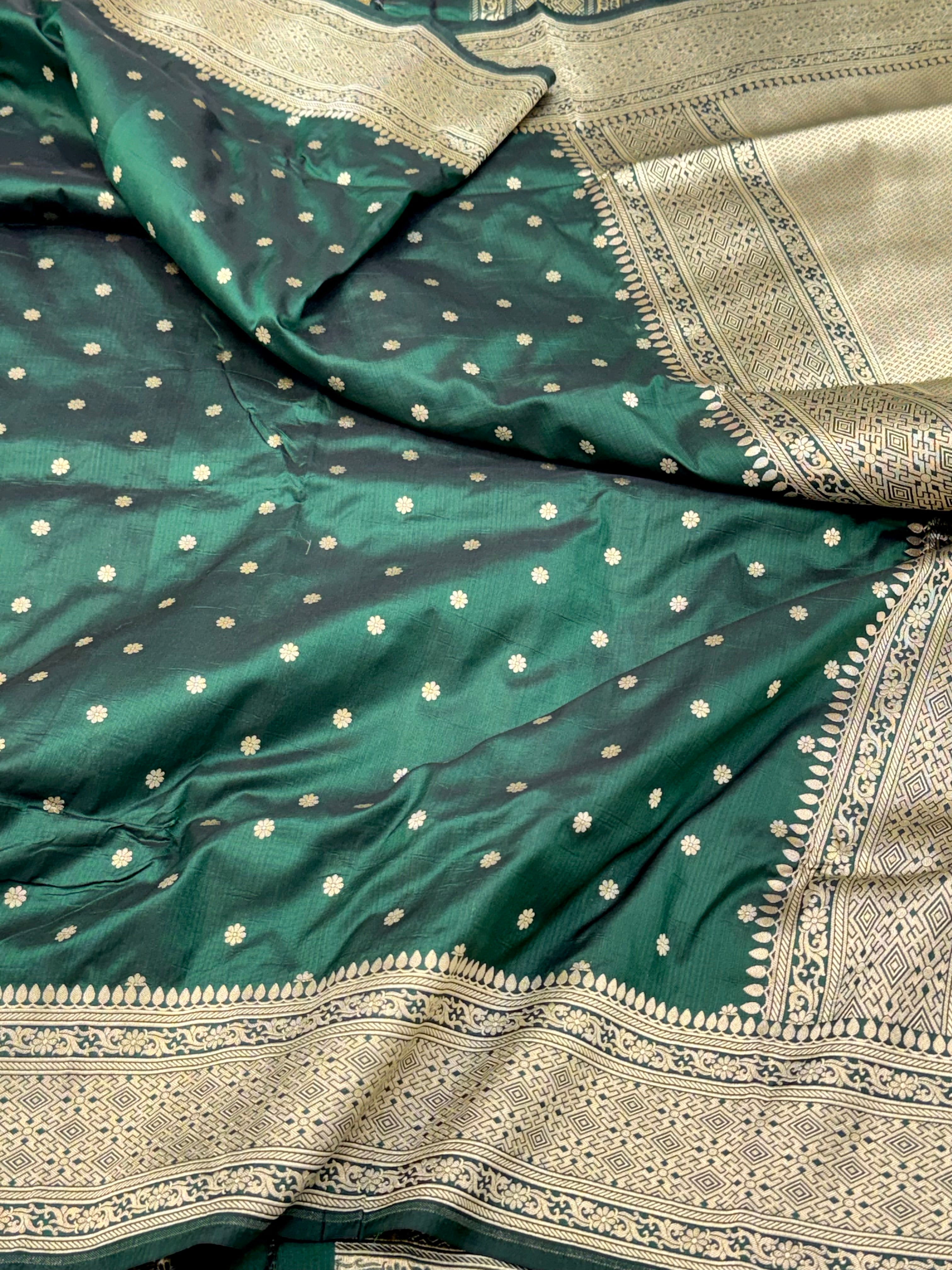 Bottle Green Pure Mulberry Katan Silk Handloom Banarasi Saree