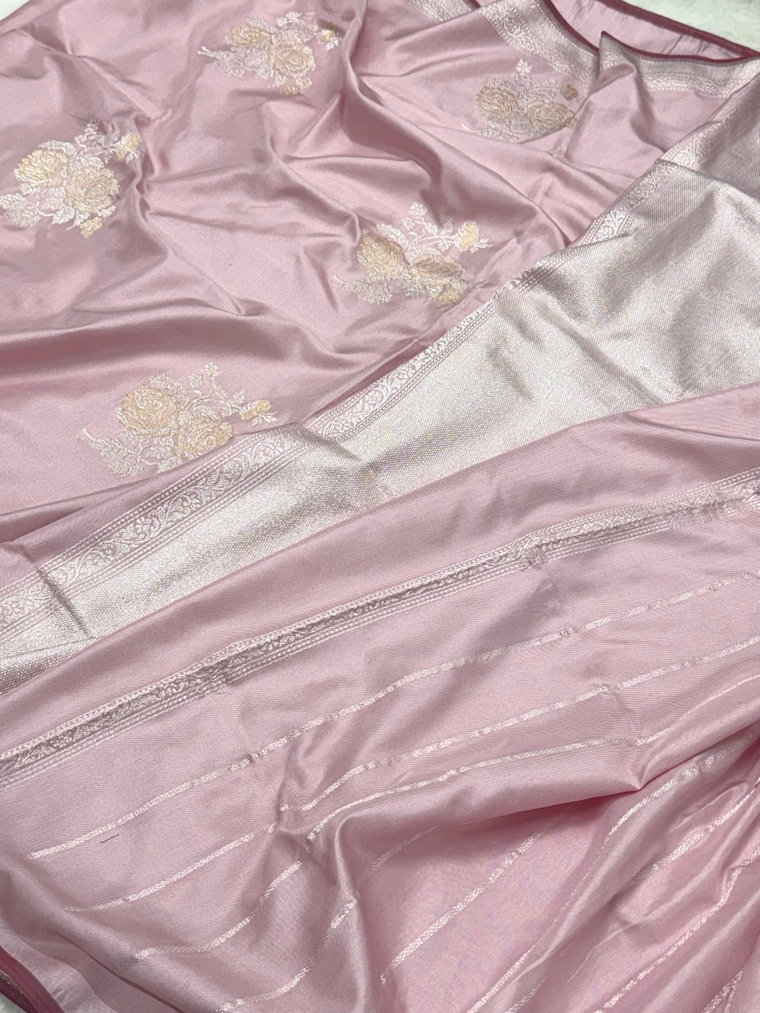 Powder Pink Pure Katan Silk Handwoven Banarasi Saree |Ektara Weave|