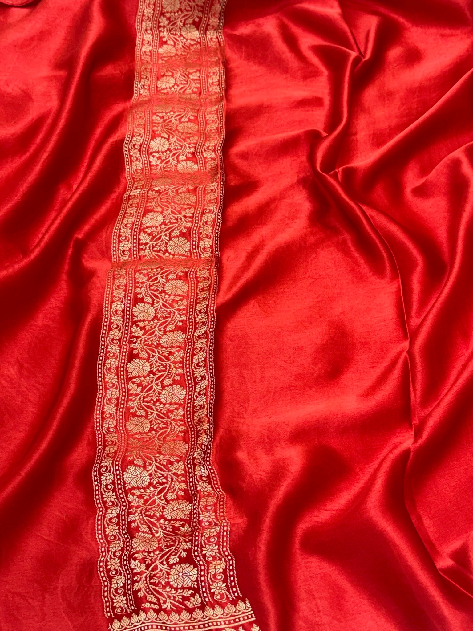 Red Mashru Satin Silk Pure Handwoven Saree