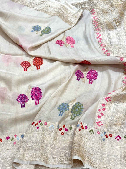 Ivory Pure Tussar Georgette Silk Kadhwa Technique Handwoven Banarasi Saree