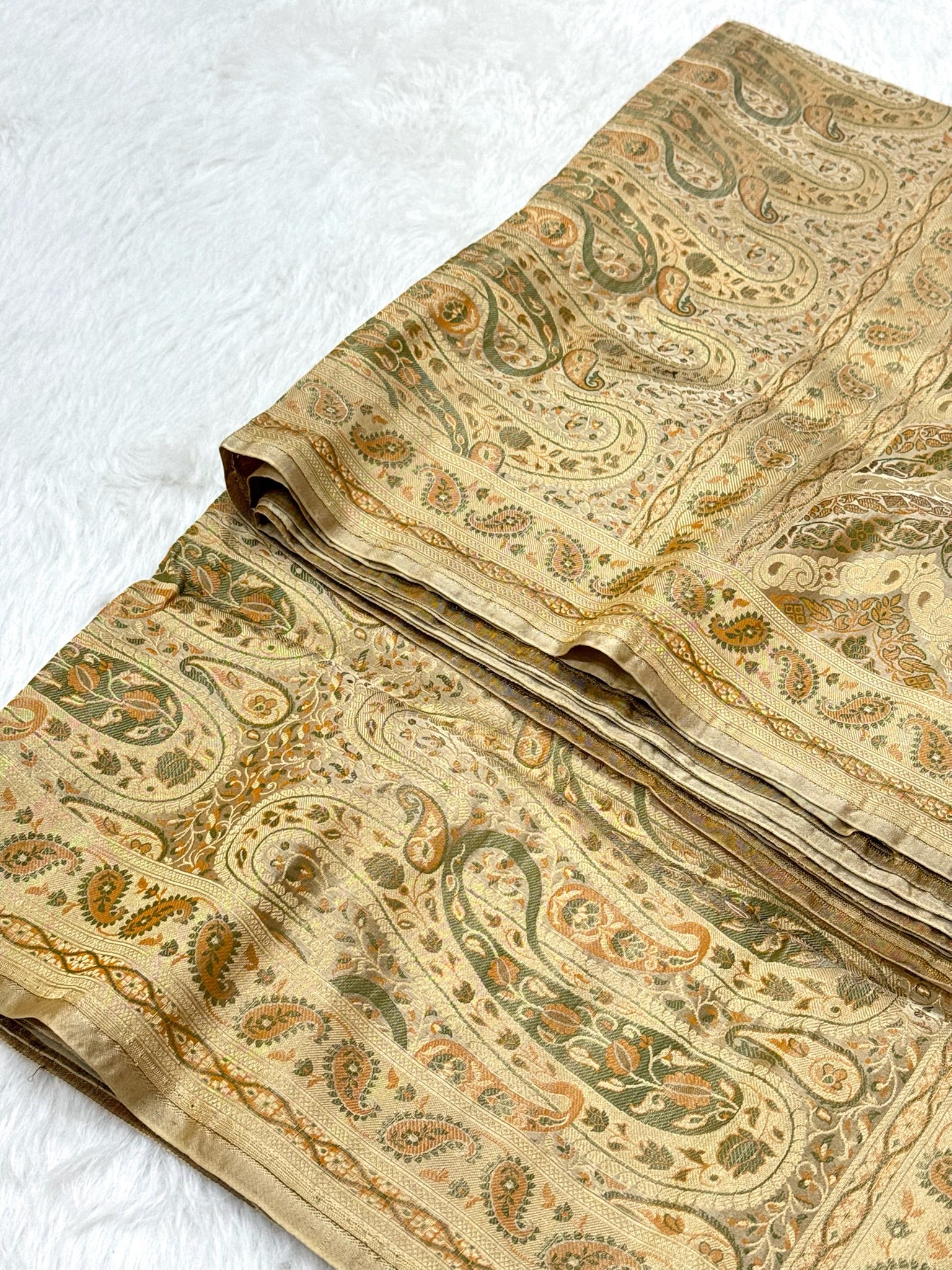 Ivory Pure Satin Silk Handwoven Banarasi Saree |Tanchoi|
