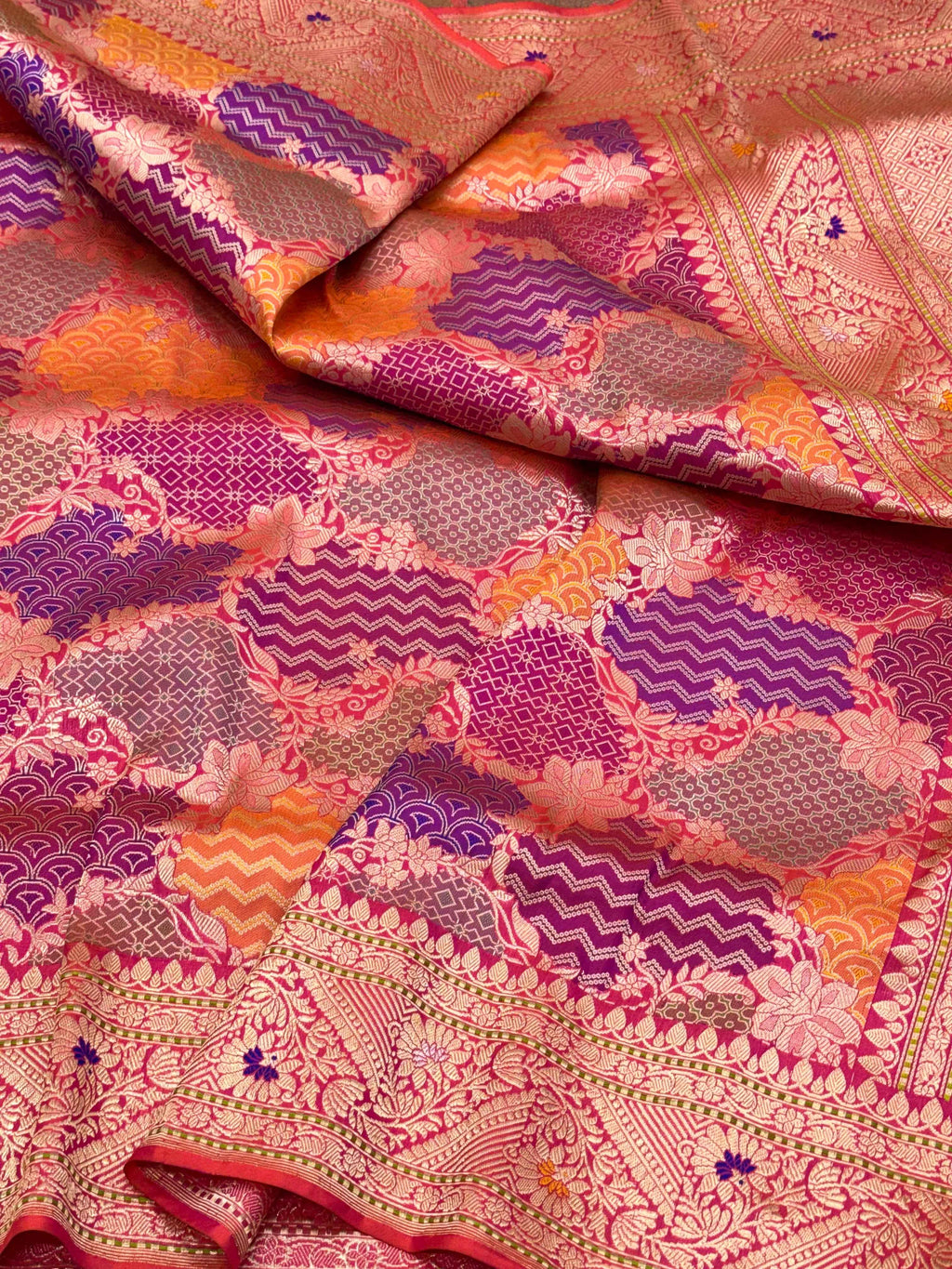 Red Pure Mulberry Katan Silk Handwoven Banarasi Saree - Rangkaat