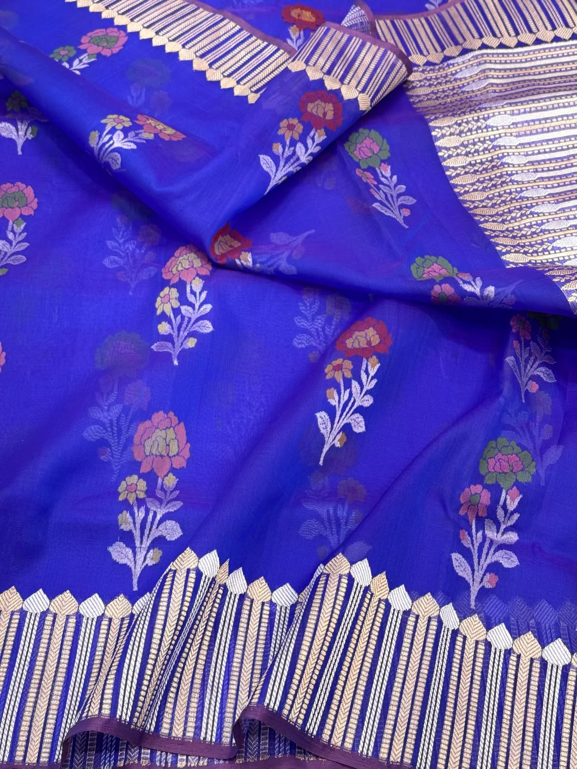Deep Blue Pure Kora Organza Silk Jamdani Handwoven Banarasi Saree |Ektara Weave|