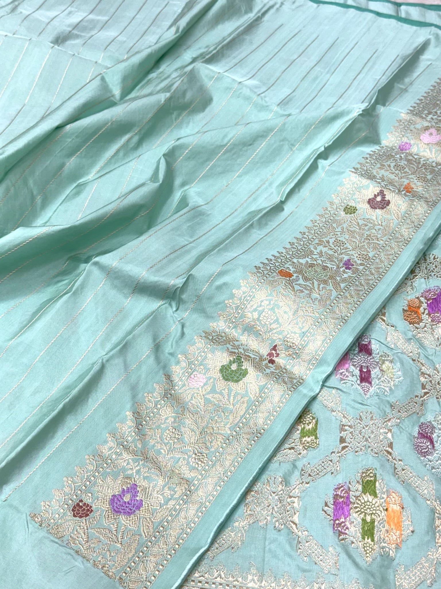 Light Sea Green Pure Double Mulberry Katan Silk | Kadhwa Technique | Handwoven Banarasi Saree - New Era Of Saree Glamour