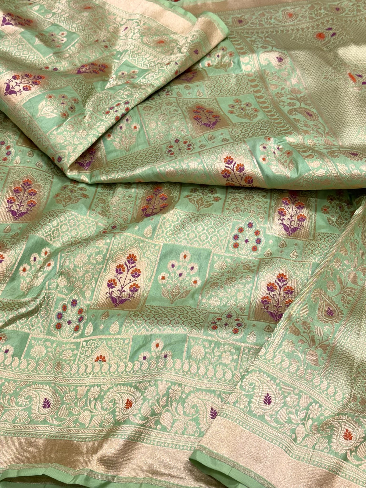 Pista Green Pure Katan Mulberry Silk Handloom Banarasi Brocade Saree