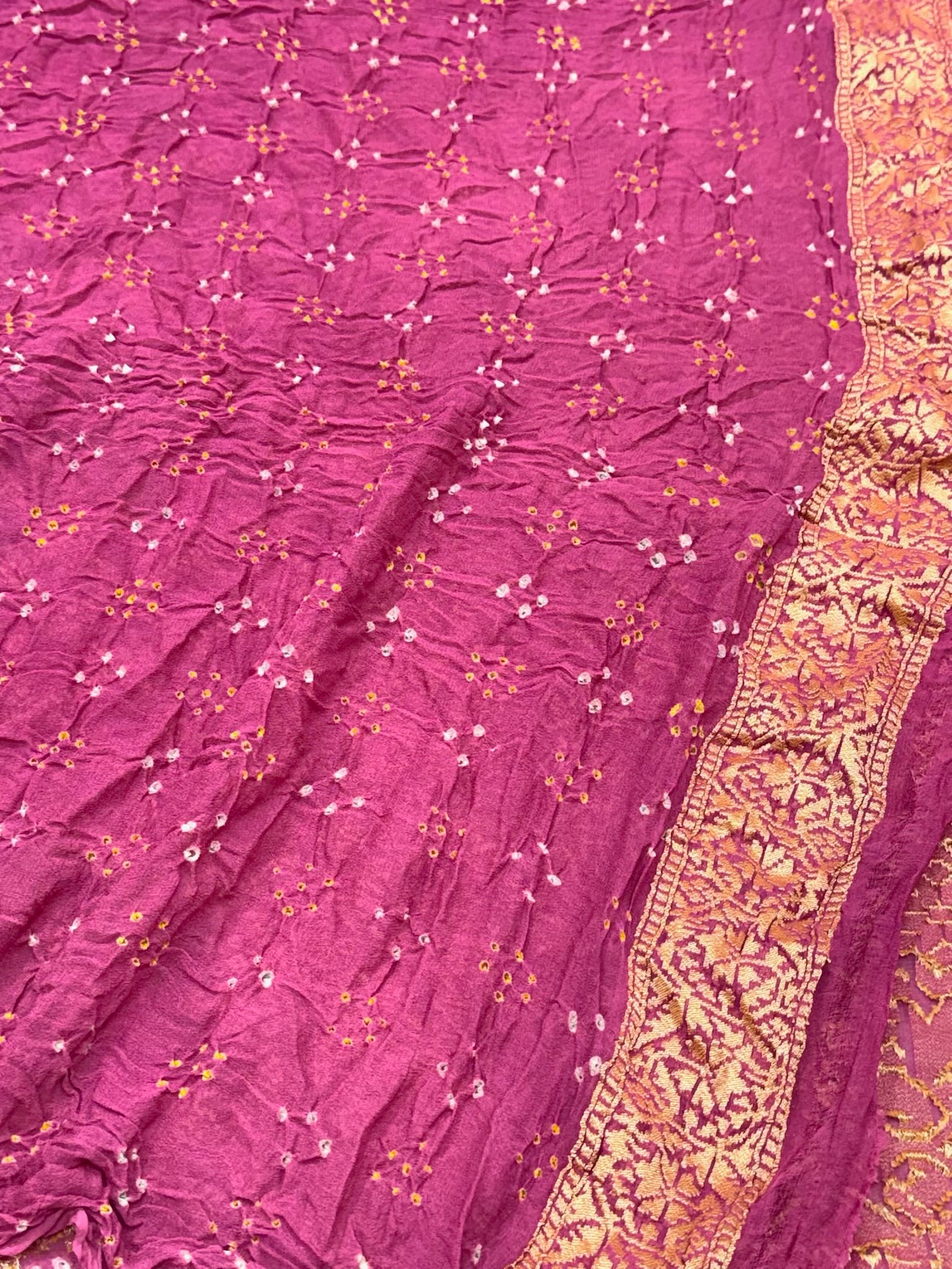 Pink Pure Chiffon Georgette Handloom Banarasi Saree - Pure Banarasi Bandhej Saree