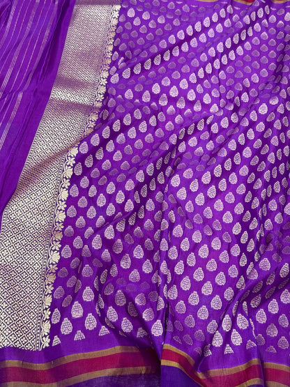 Orange Pure Mulberry Katan Silk Handwoven | Kadhwa + Kadhiyal | Banarasi Saree - Drape In Distinction