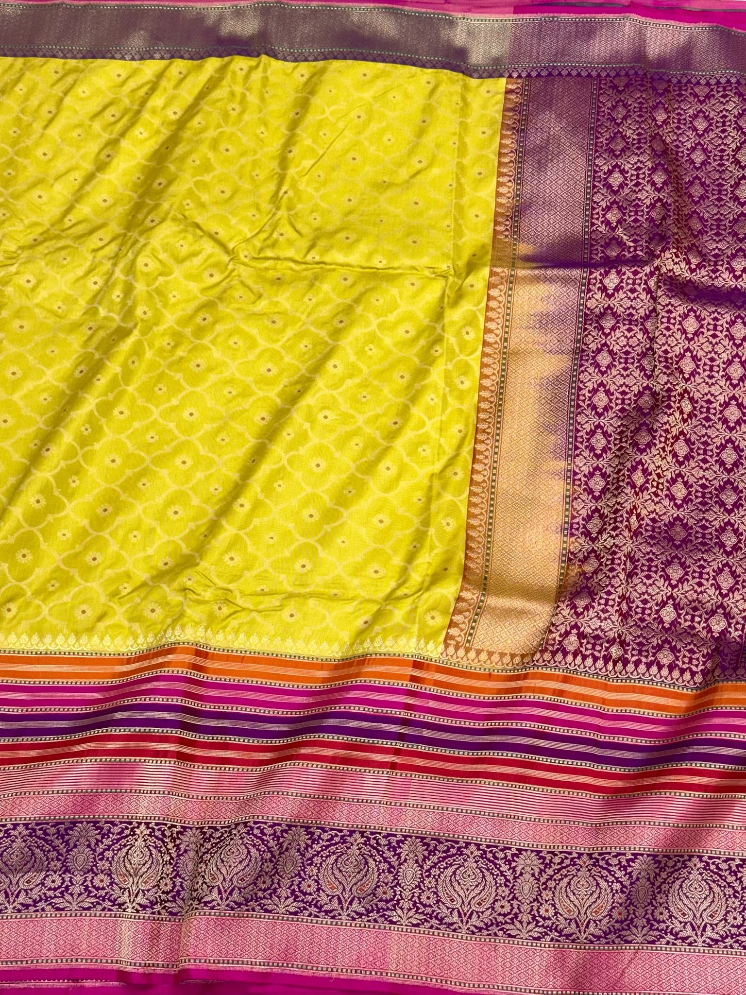 Lemon Yellow Exclusive Banarasi Contemporary Saree | Pure Katan Silk & Pure Mulberry Silk Handwoven Ektara Banarasi Saree