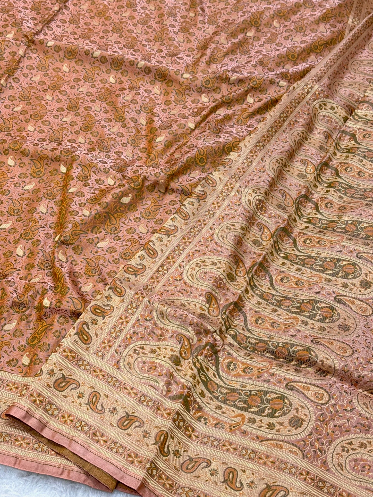 Peach Pink Pure Satin Silk Handwoven Banarasi Tanchoi Saree