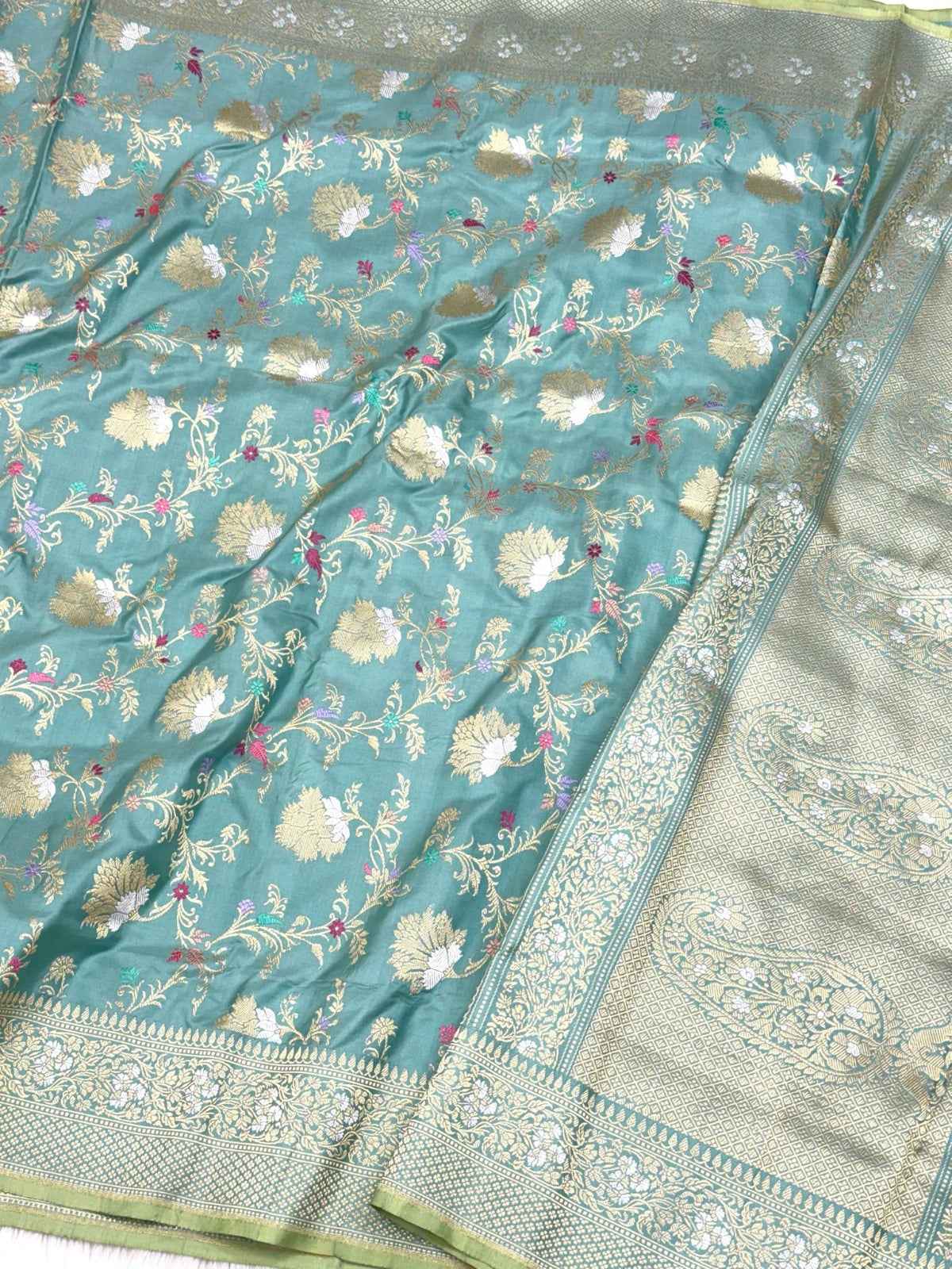 Ivory Pure Katan Silk Handwoven Banarasi Saree |Kadhuwa|