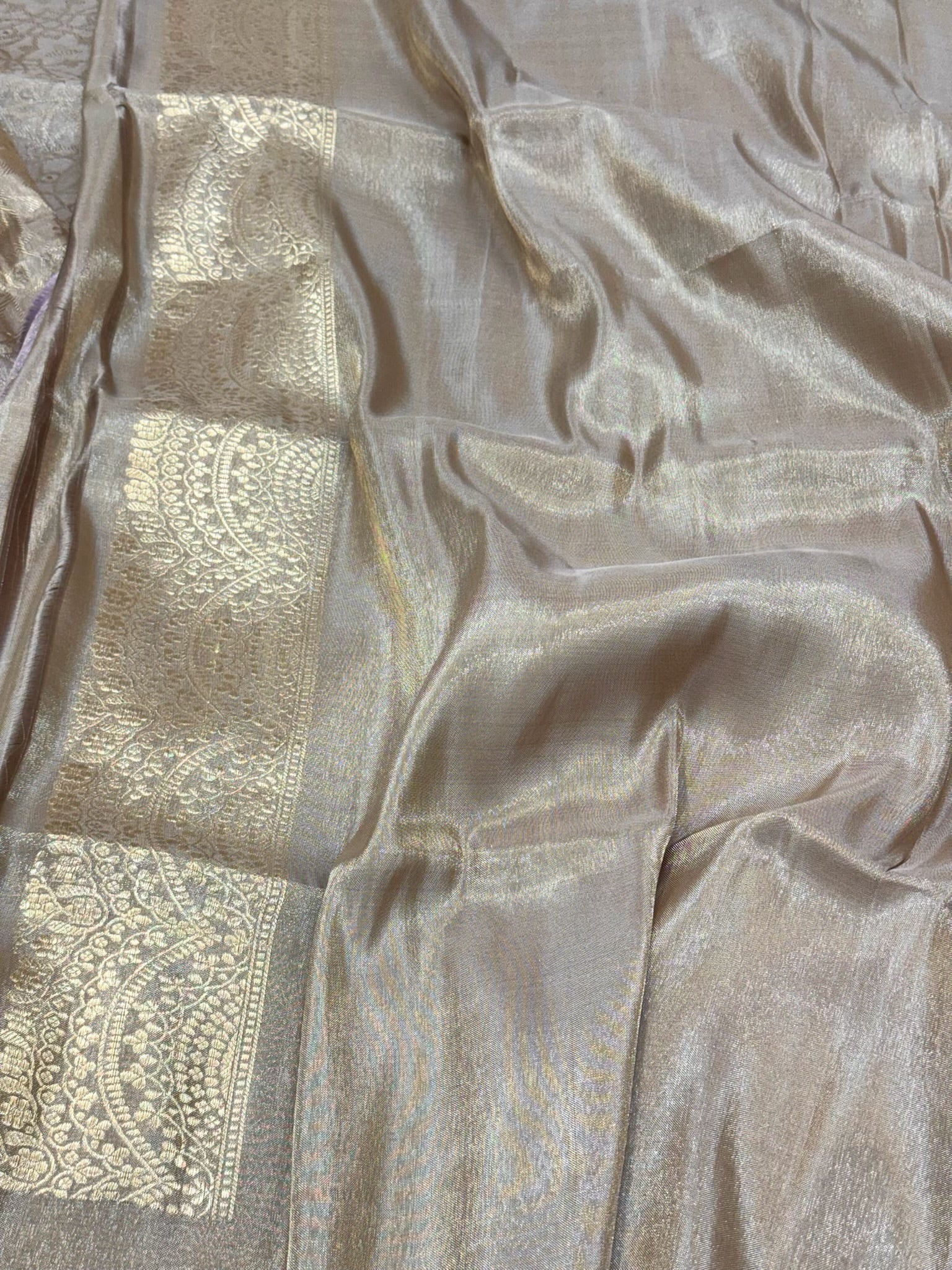 Beige Pure Double Katan Tissue Silk Handwoven Banarasi Silk Saree - Kadhwa Weave Tanchoi