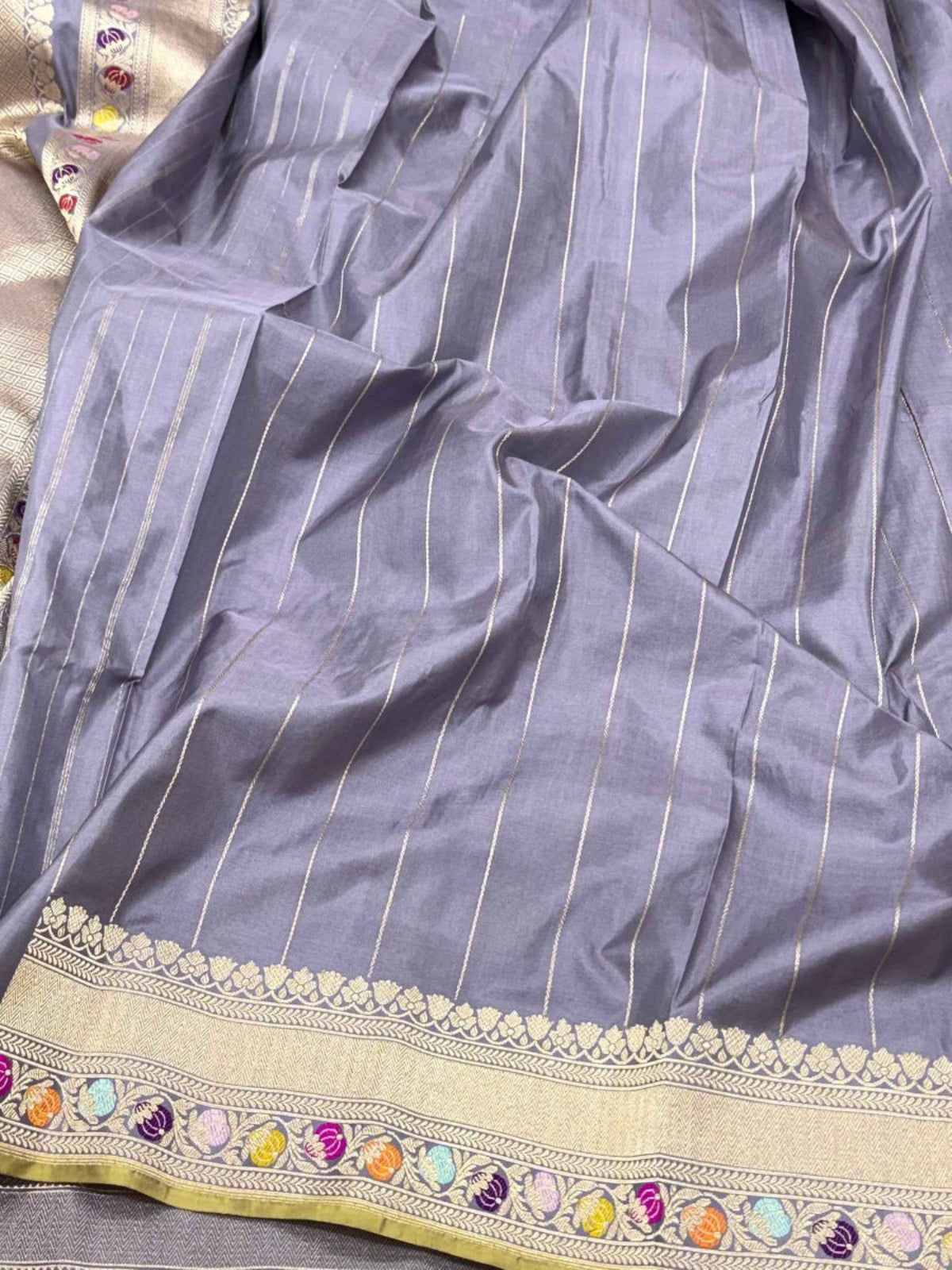 Lavender Pure Katan Silk Banarasi Handwoven Saree