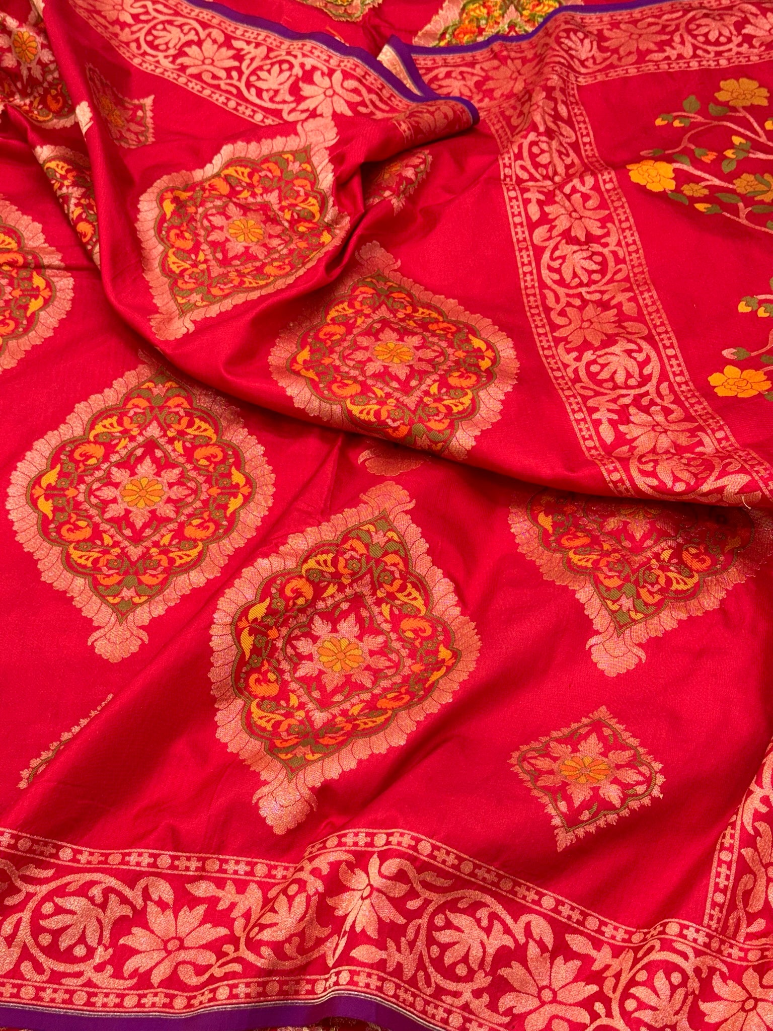Red Ektara Weave Katan Silk Handwoven Banarasi Saree