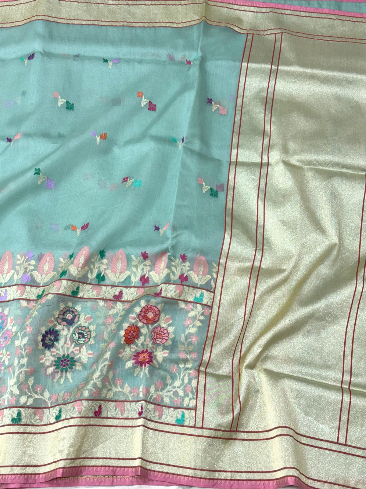 Aqua Blue Pure Kora Silk Jamdani Handwoven Banarasi Saree - Pure Mulberry Silk Skirt Border Saree