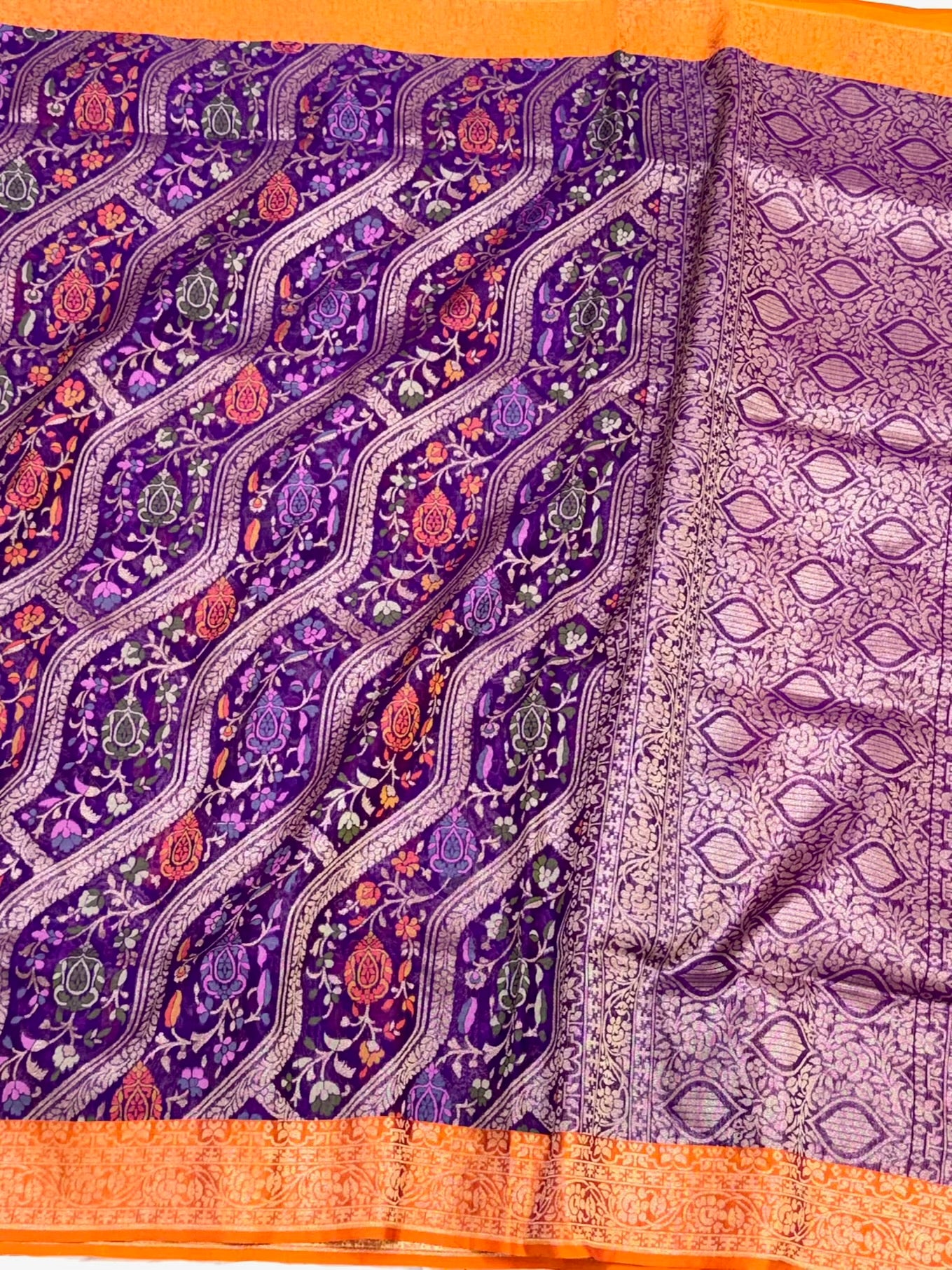 Purple Pure Kora Silk & Pure Mulberry Silk Jamdani Handloom Banarasi Saree - Ektara Technique