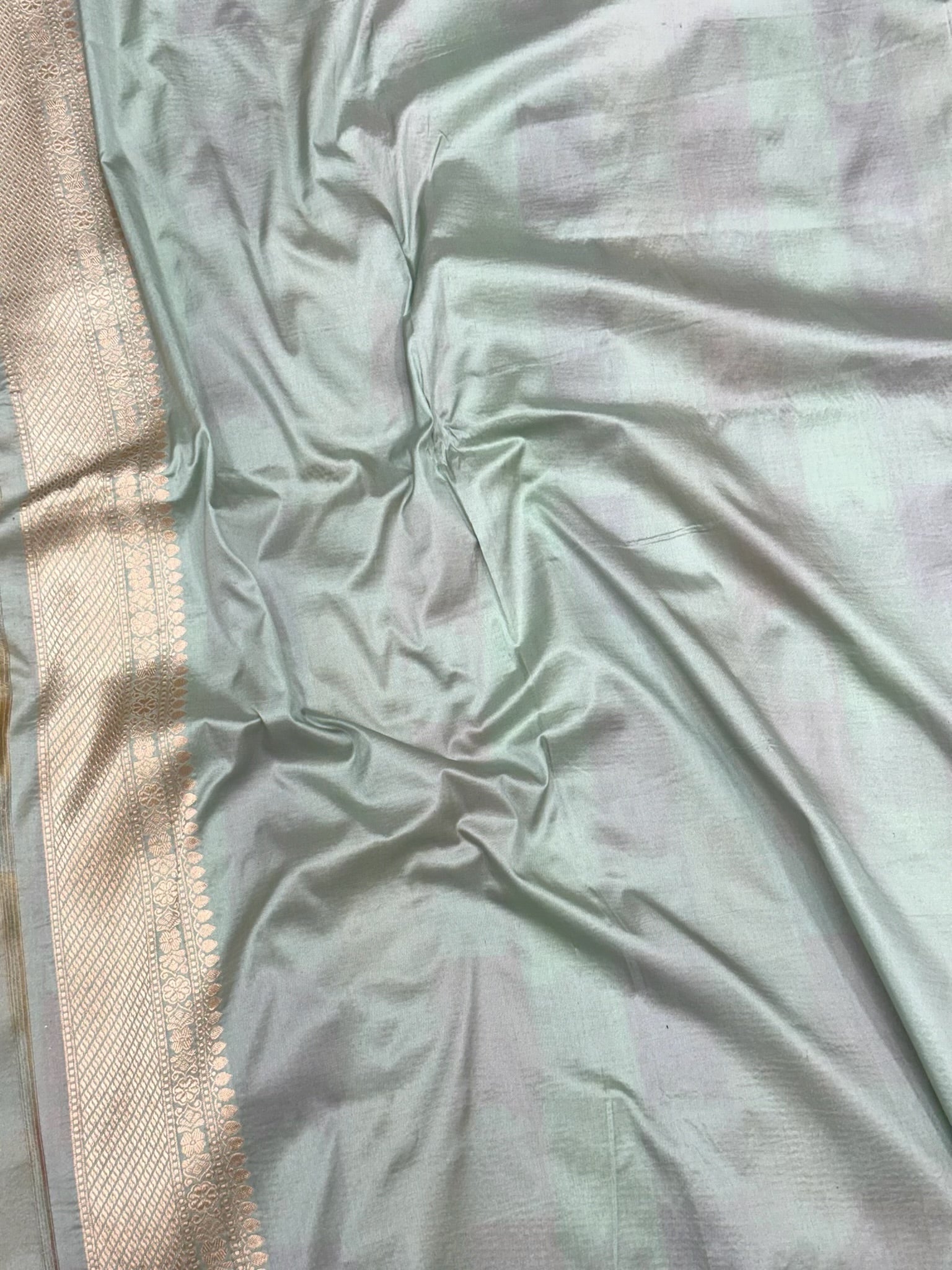 Mint Green Pure Mulberry Silk & Pure Katan Silk Handloom Banarasi Saree - Rangkaat
