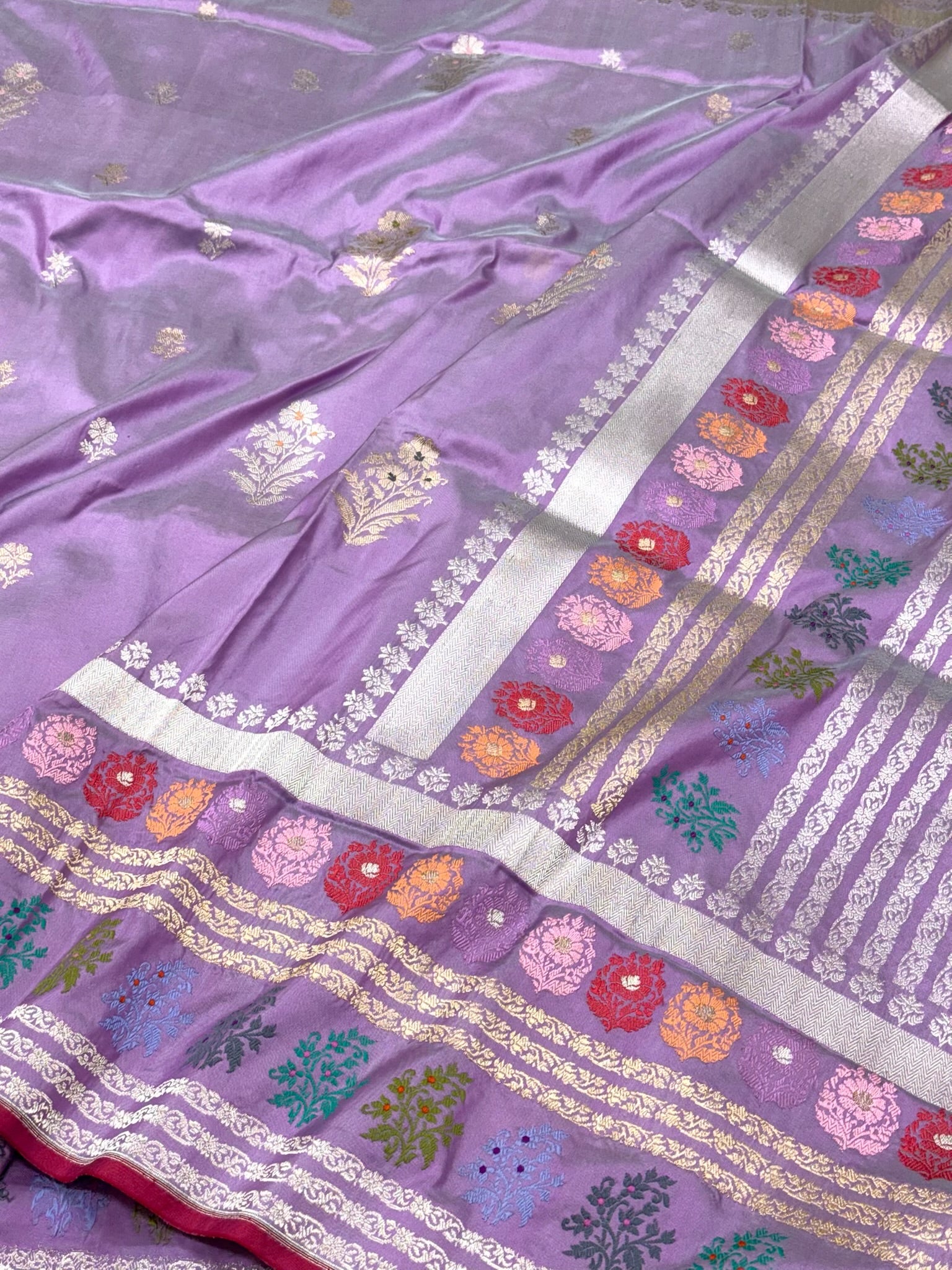 Lavender Pure Mulberry Katan Silk Handwoven | Kadhwa Technique | Banarasi Saree - New Era Of Elegance
