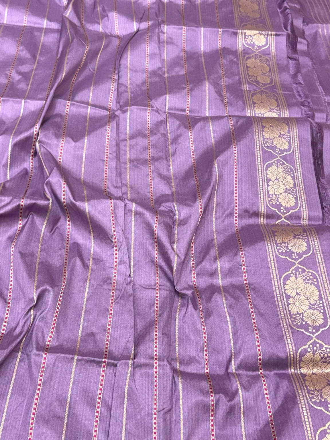 Lavender Pure Mulberry Katan Silk | Kadhwa Technique | Handwoven Banarasi Saree