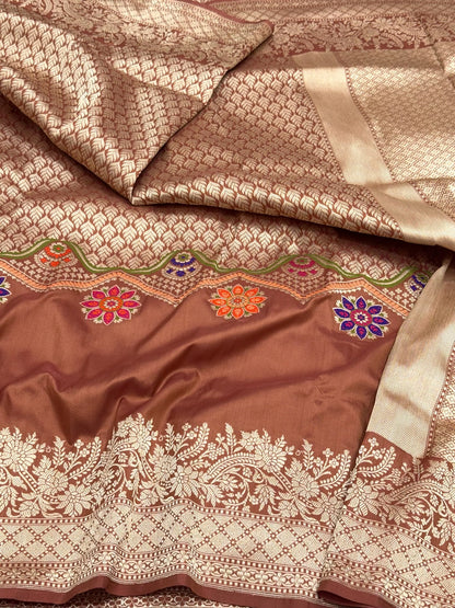 Brown Exclusive Banarasi Contemporary Saree | Pure Katan Mulberry Silk - Kadhwa Technique Handwoven Banarasi Saree
