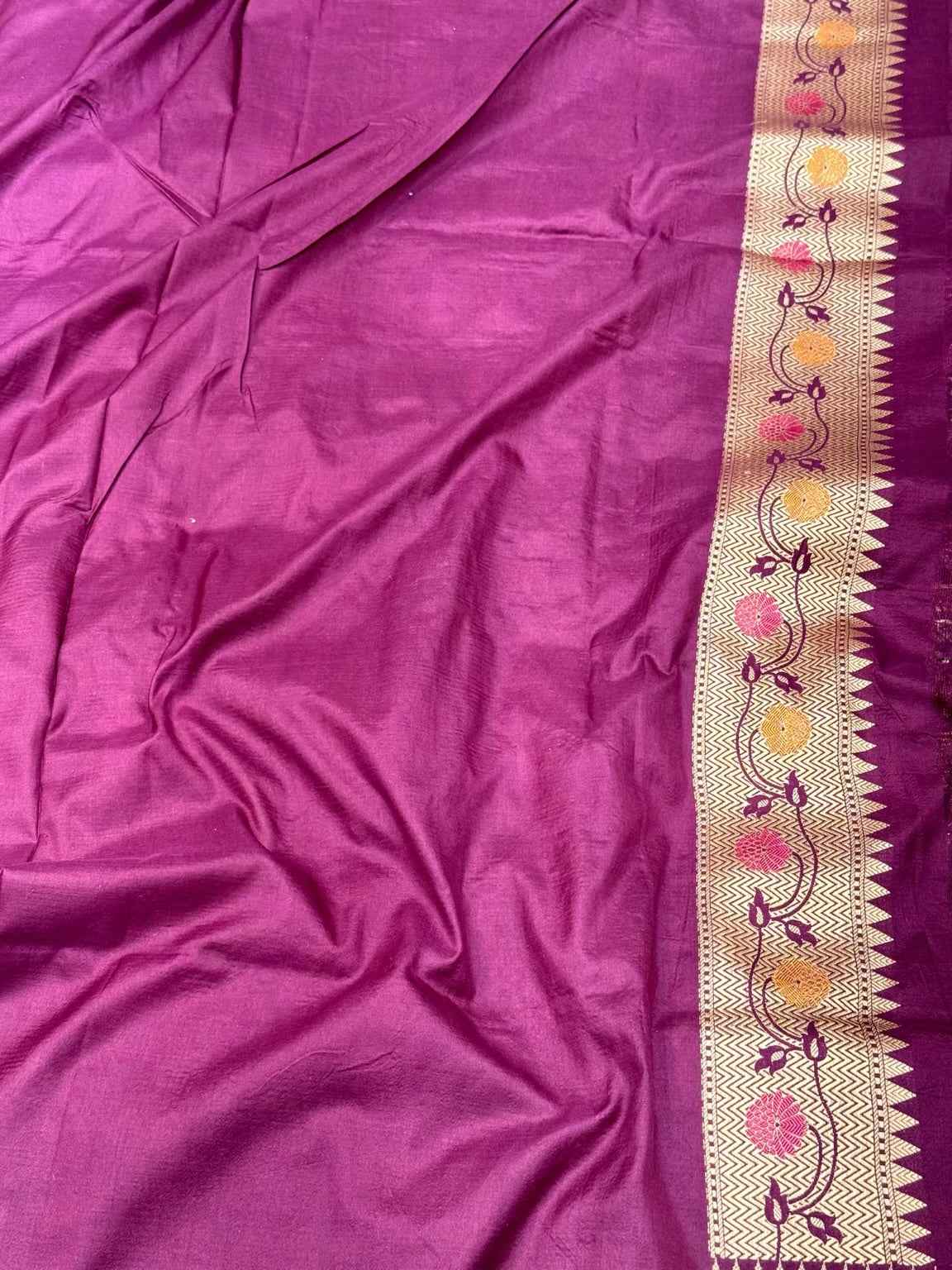 Wine Green Pure Katan Silk - Pure Mulberry Silk Handloom Banarasi Saree