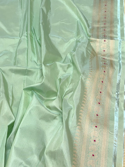 Light Pista Green Pure Mulberry Katan Silk Handwoven | Kadhwa Technique | Contemporary Banarasi Saree