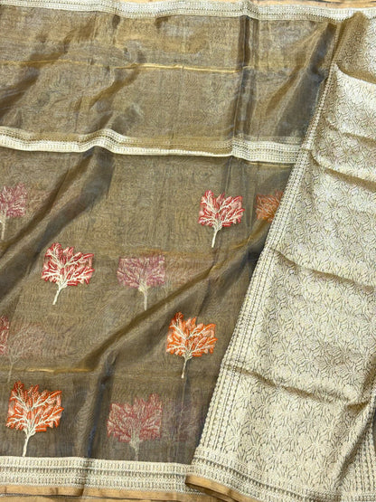 Molten Gold Pure Tissue Silk Handwoven Banarasi Saree | Soft Lightweight Kadhwa Ektara Weave Saree