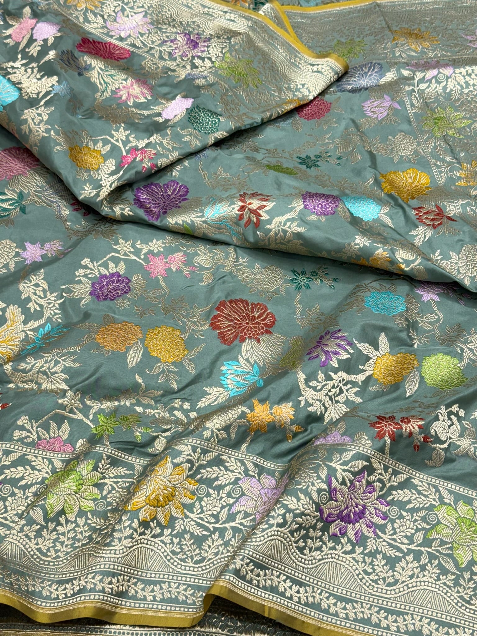 Dusty Sea Green Exclusive Premium Banarasi Luxury Saree | Pure Double Katan Mulberry Silk - Kadhwa Technique ( Handwoven ) Banarasi Saree