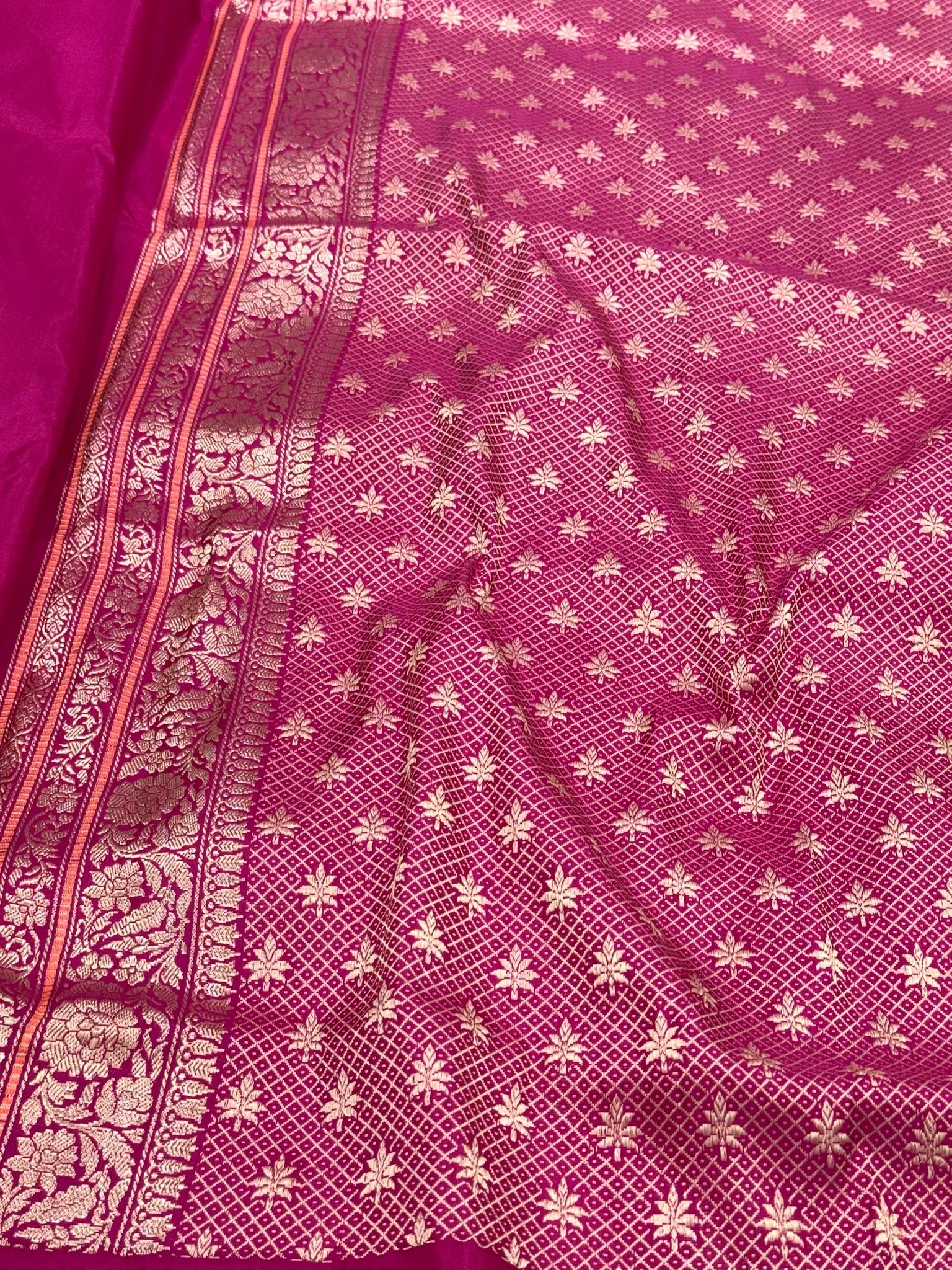 Onion Pink Pure Katan Tissue Silk | Kadhwa + Kadhiyal Technique | Handwoven Banarasi Saree - Drape Yourself In Luxury