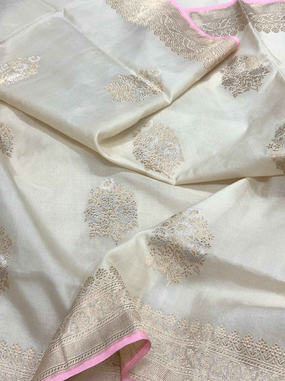Off White Pure Kora Silk & Pure Mulberry Silk Handwoven Banarasi Saree