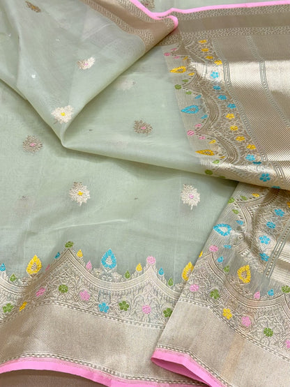 Pista Green Authentic Banarasi Saree | Pure Kora Mulberry Silk - Kadhwa Weave Handwoven Banarasi Saree