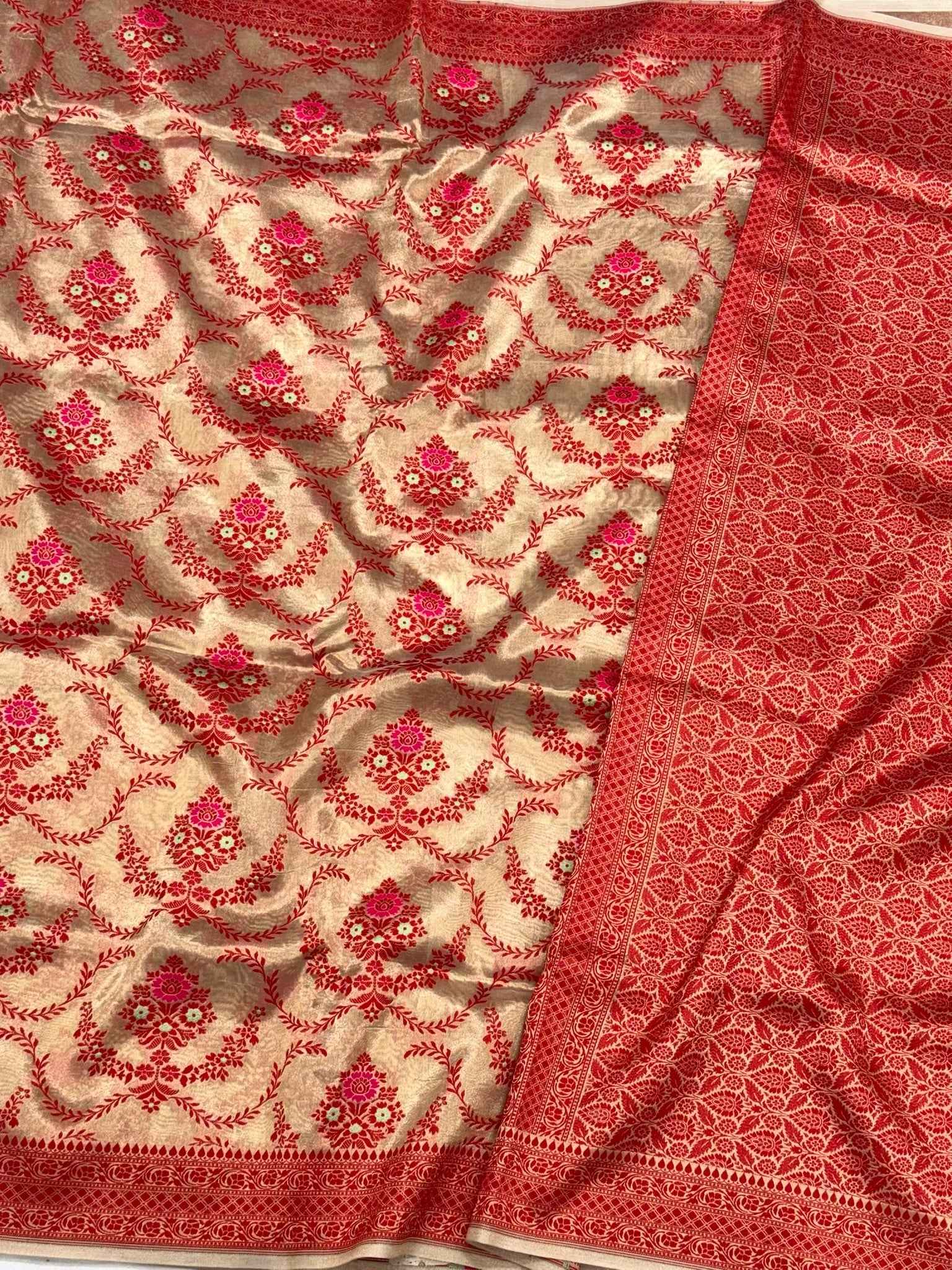 Molten Gold Tissue Pure Kora Silk & Pure Tissue Silk Handloom Banarasi Saree