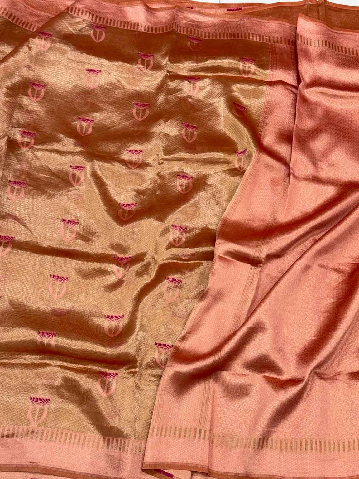 Molten Gold Pure Tissue Silk Handloom Banarasi Saree - Lightweight Banarasi Tissue Saree