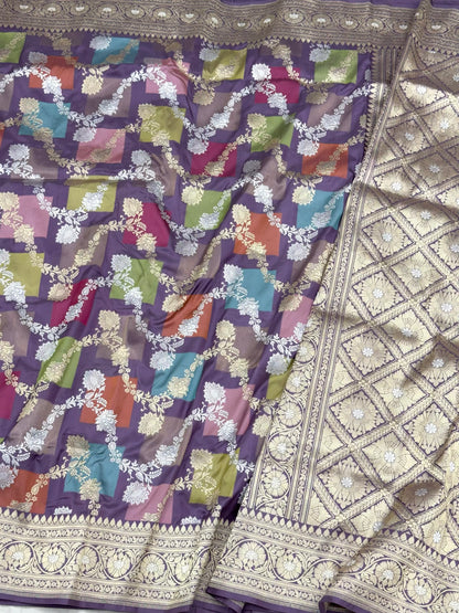 Lavender Pure Mulberry Katan Silk Handwoven Banarasi Saree - Rangkaat