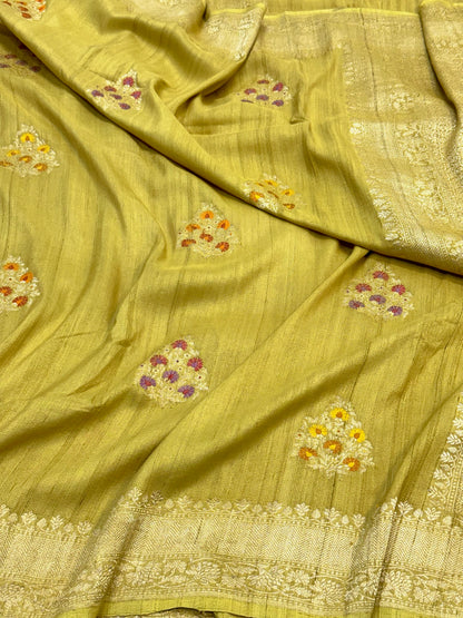 Sage Green Pure Tussar Georgette Silk Handwoven Banarasi Saree |Kadhuwa Weave|