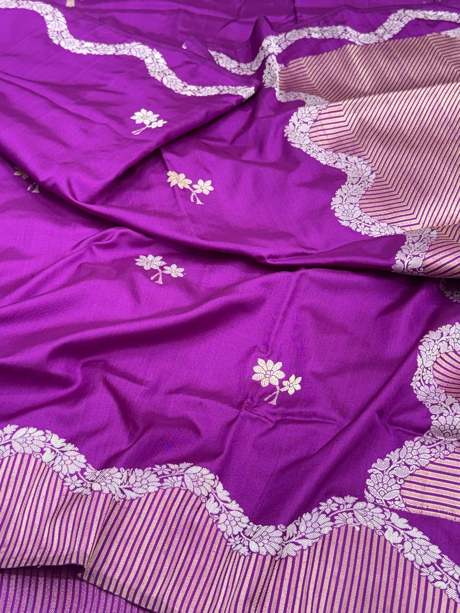 Magenta Purple Pure Mulberry Katan Silk Handwoven Banarasi Saree- Ektara Weave