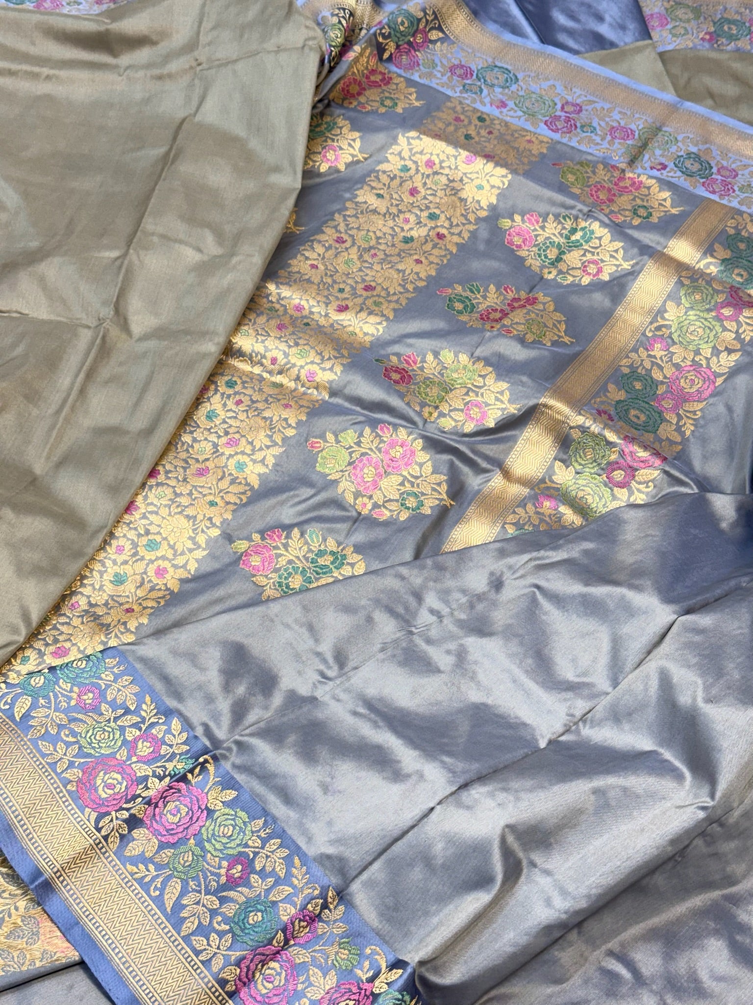 Steel Gray Pure Katan Silk Handwoven Banarasi Saree |Kadhuwa Weave|