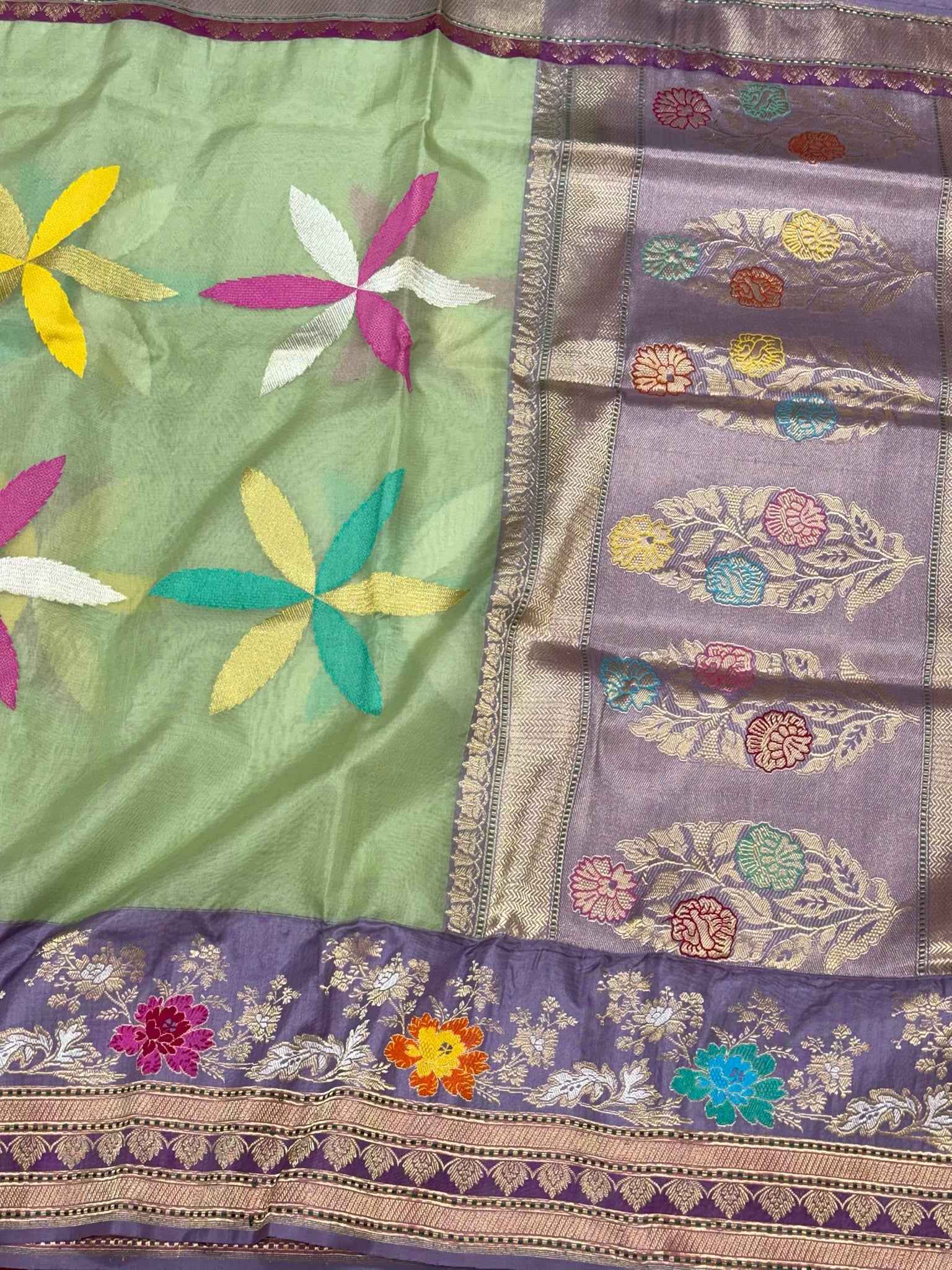 Pista Green Pure Kora Silk Ektara Saree - Pure Mulberry Silk | Kadhwa Weaving Modern Contemporary Banarasi Silk Saree