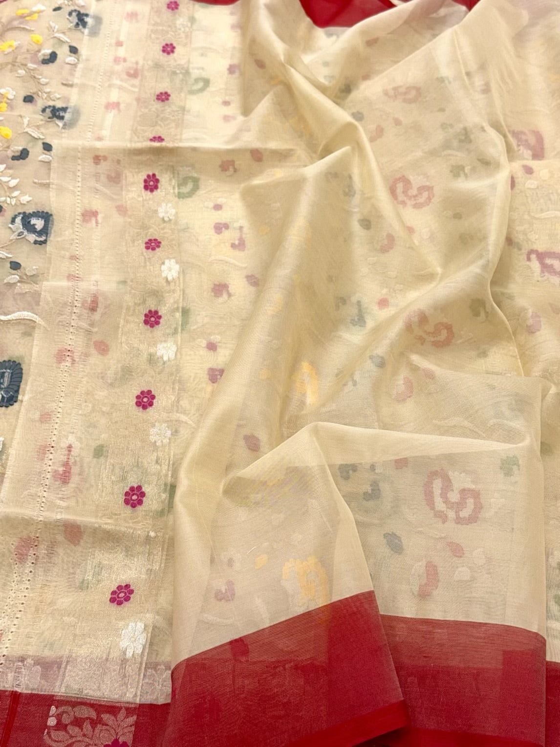 Ivory Pure Kora Silk Handwoven Banarasi Saree | Soft Drape Lightweight Banarasi Ektara Saree